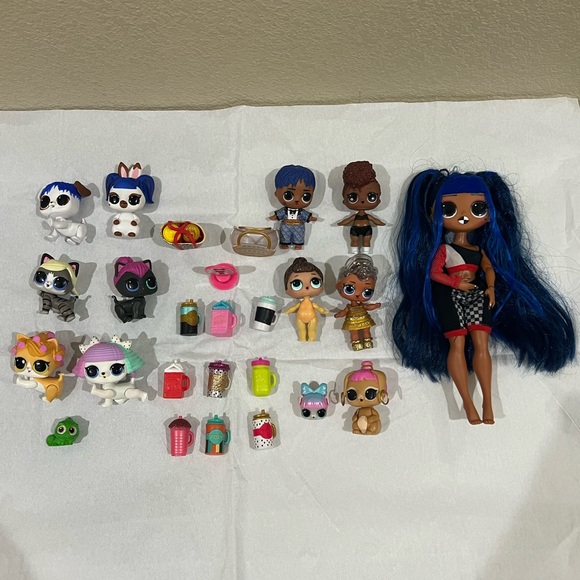 LOL surprise lots / bulk dolls and accessories - Picture 5 of 8